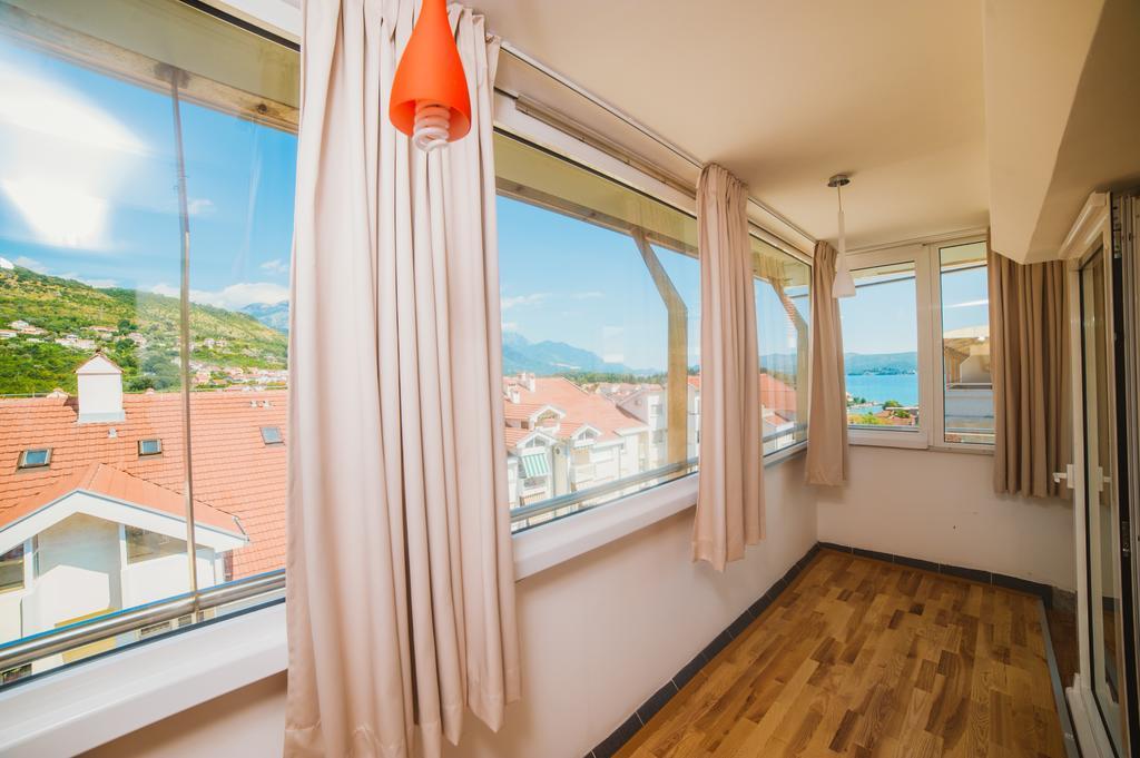 Apartment Dv Magnolia Tivat Zimmer foto